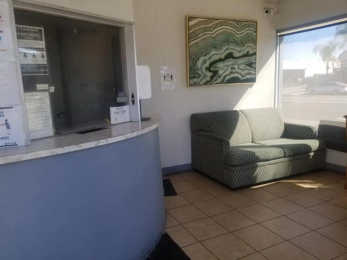 4 Affordable Motels Near Disneyland, California Worth Booking